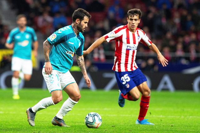 低迷!赵睿7投1中得到3分1助攻2失误 正负值-24