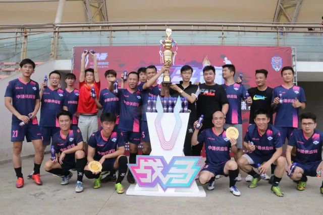 哈登26+11快船逆转热火回第6 活塞险胜尼克斯